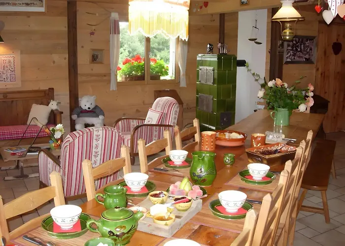 D'hotes Au Pre De La Basse Bed & Breakfast Orcier